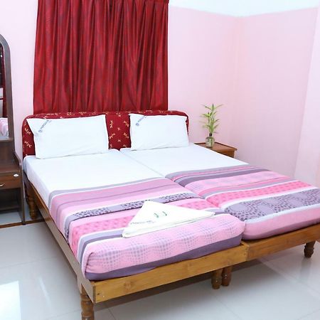 Princess Inn Royal Thiruvananthapuram Kültér fotó